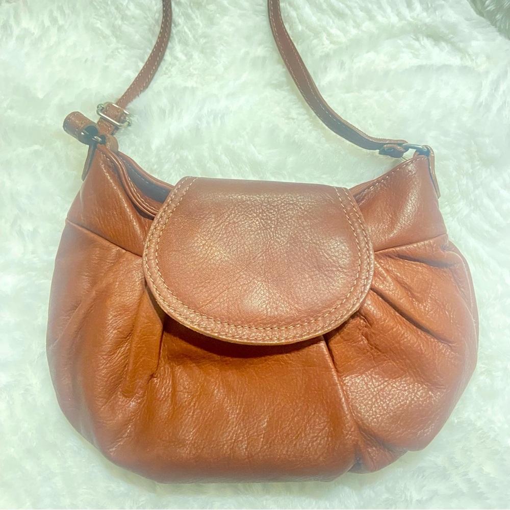 Elegant Genuine Leather Crossbody Bag - Picture 4 of 13